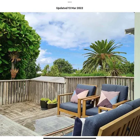 Cabbage Tree - Summer Or Winter Beachfront Haven Papamoa Exterior foto